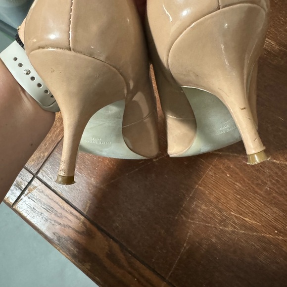 Nine West nude heels - Picture 5 of 6